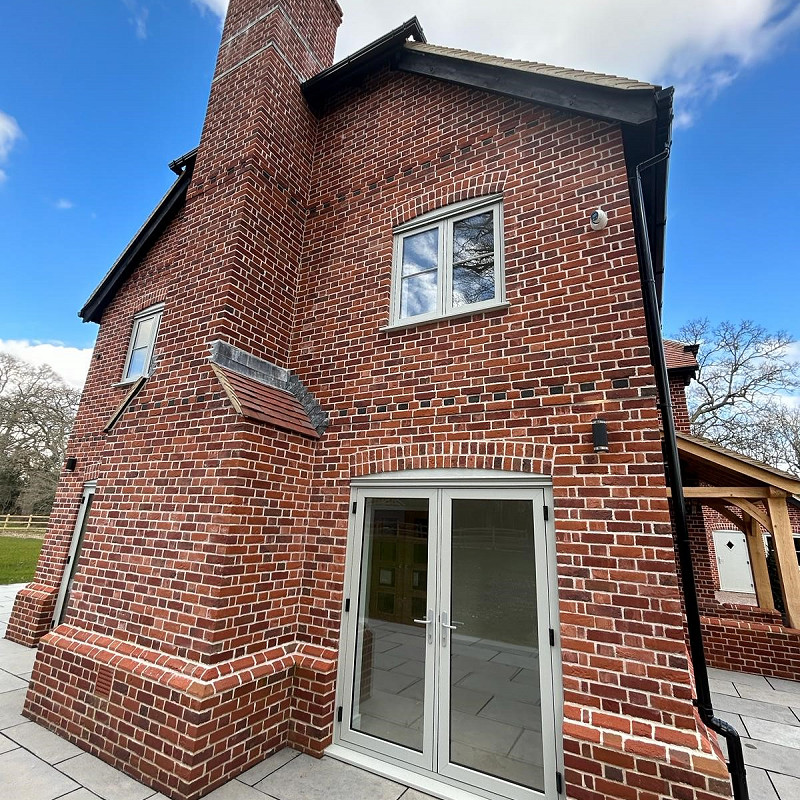 Traditional Brick & Stone Aldwick Special Reserve house image.