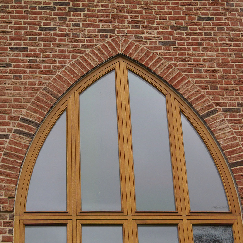 Rustic Audley Antique brick with a brick arch