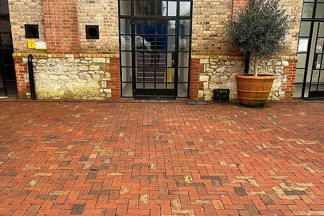 Lakenham Pavers