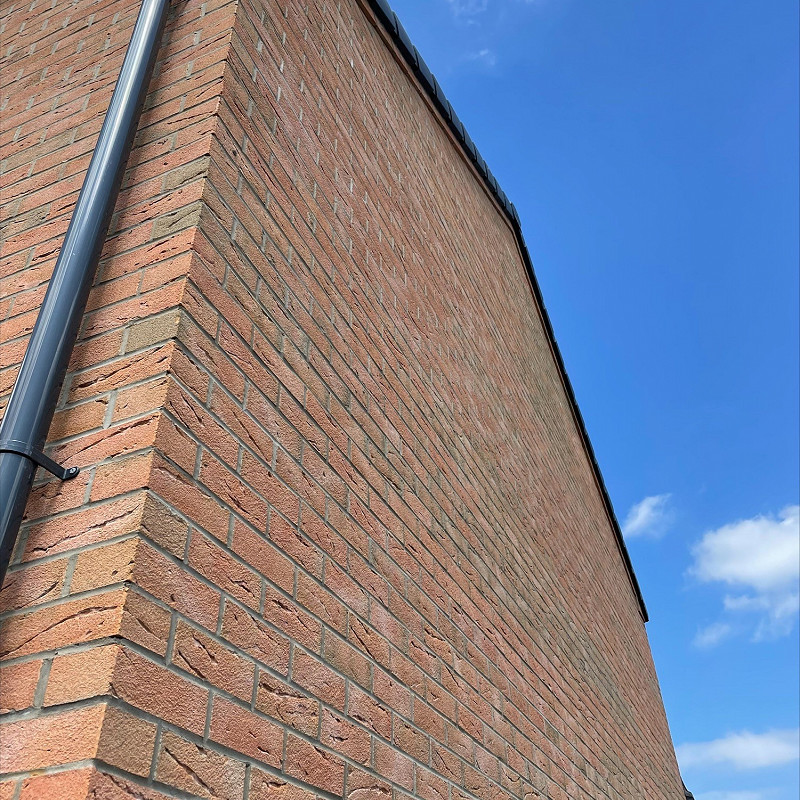 Close up of the Hayfield Buff Multi brickwork.