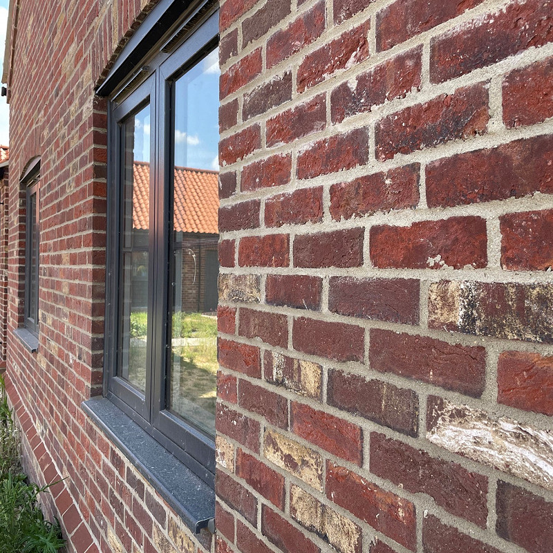 Project showcasing the TBS Lakenham Red Blend brick.