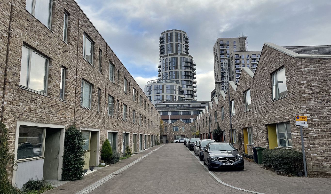 London Weathered Yellow