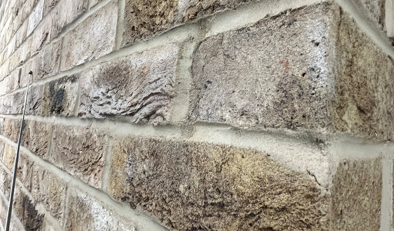 London Weathered Yellow Brick Slip