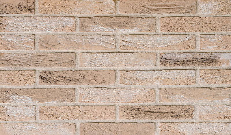 Buff-linear-maranello-bricks