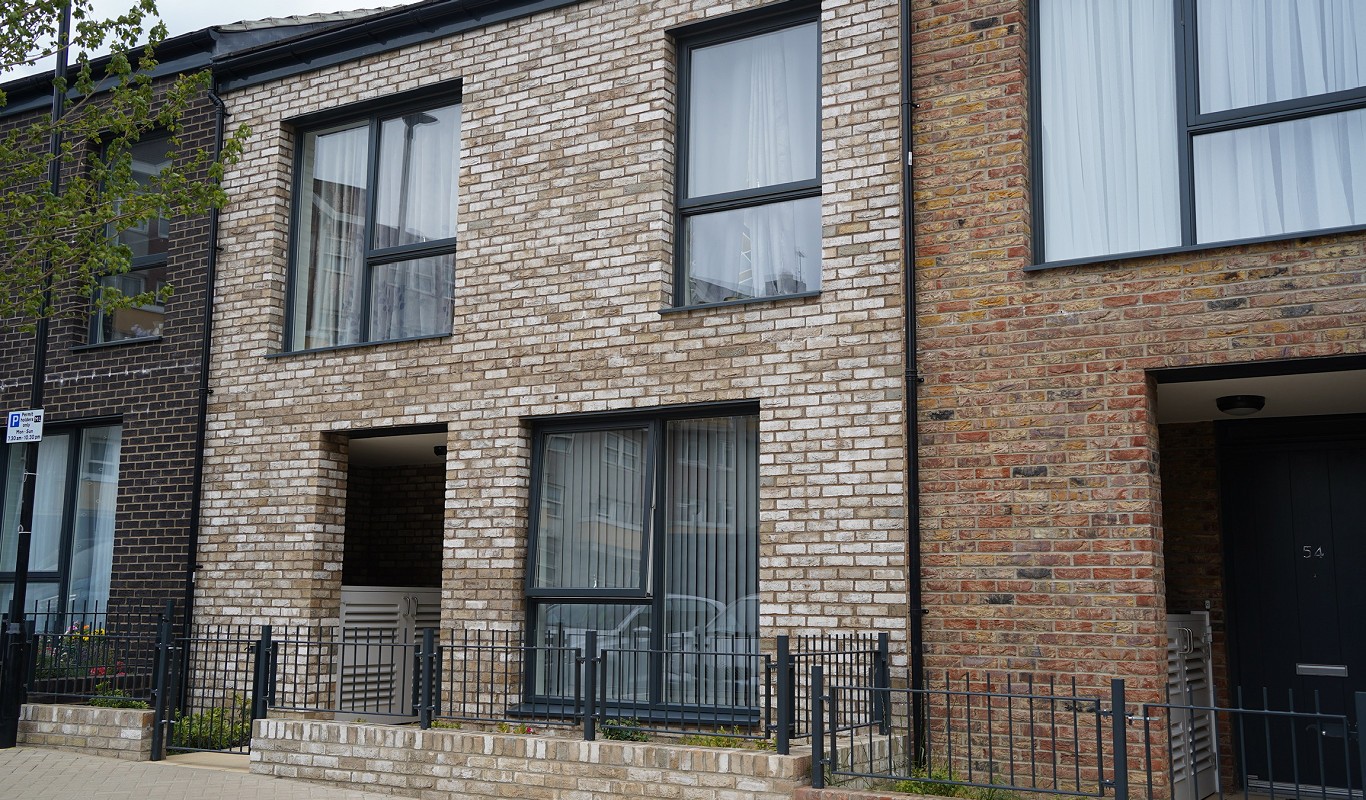 Mystique & Middleton Blend combined on a project in London.
