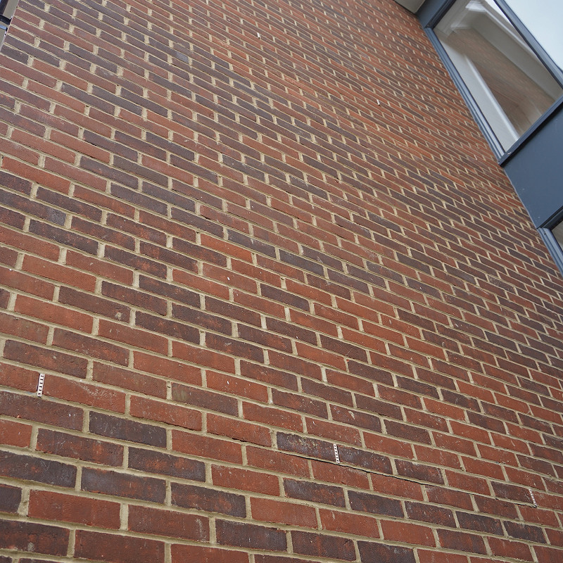 Close up of the Olde English Red brick.