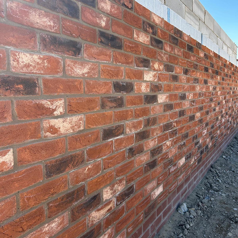 Close up showcasing the Bayhill Blend Brick