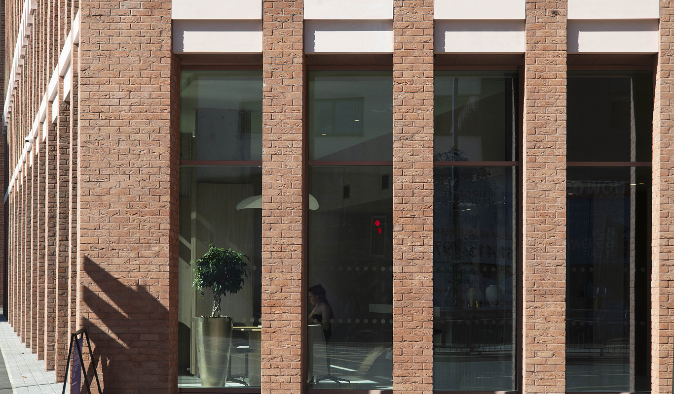 Rosado brickwork.