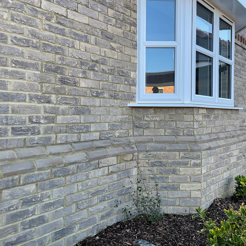 Close up of the grey St Andrews Multi brick.