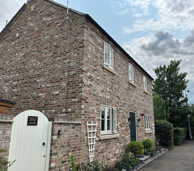 Bespoke Brickwork Blend